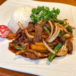 60 Rindfleisch mit Zwiebeln