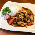 66 2 Rindfleisch mit Cashewnüssen