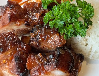 Schweinsrippchen wokin