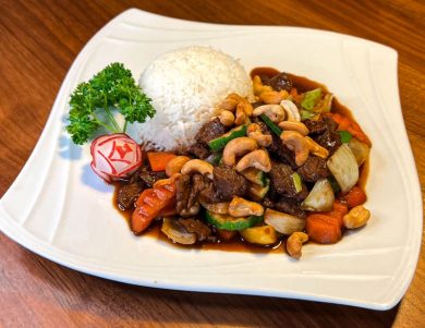 66 2 Rindfleisch mit Cashewnuessen.jpg