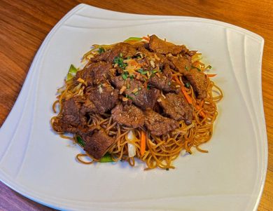 88 Gebratene Nudeln mit Rindfleisch.jpg